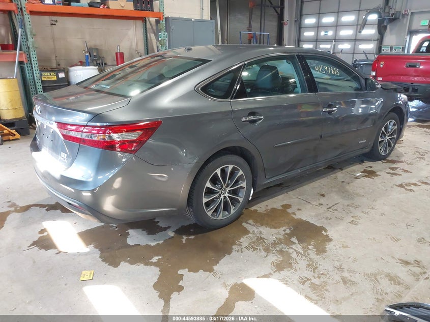 2018 Toyota Avalon Hybrid Xle Premium