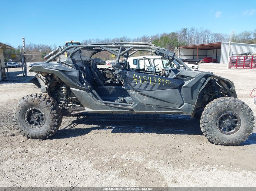 2021 CAN-AM/ BRP MAVERICK CAN-AM X3 MAX 3