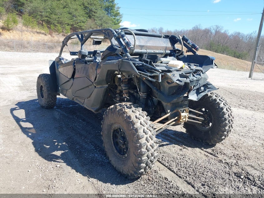 2021 CAN-AM/ BRP MAVERICK CAN-AM X3 MAX 3