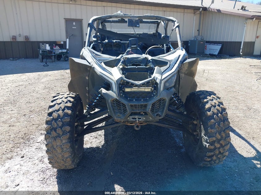 2021 CAN-AM/ BRP MAVERICK CAN-AM X3 MAX 3