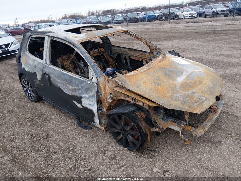 WVWFV7AJ3DW087990 VOLKSWAGEN GTI Photo 1