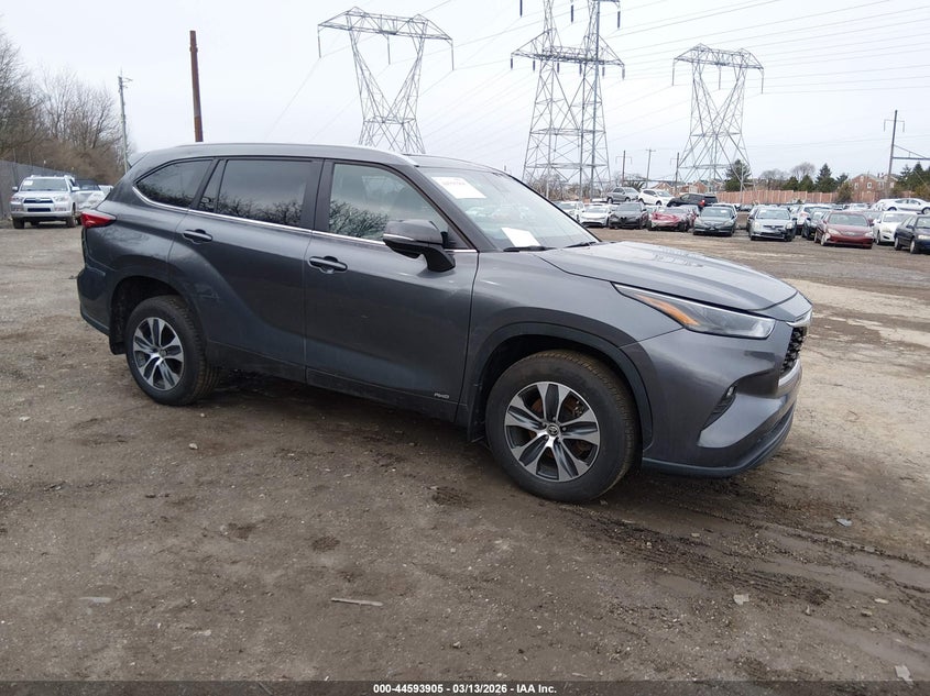 2023 Toyota Highlander Hybrid Xle