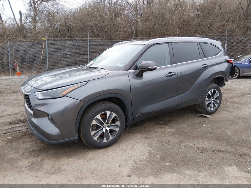 2023 Toyota Highlander Hybrid Xle