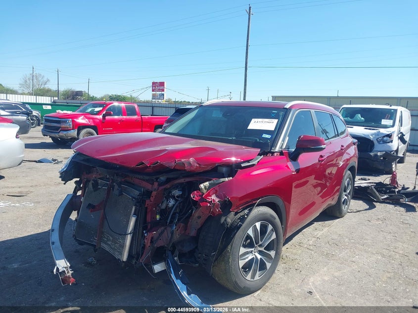 2024 Toyota Highlander Xle