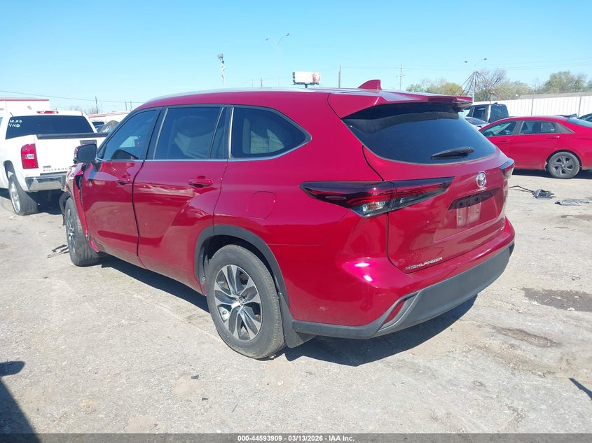 2024 Toyota Highlander Xle