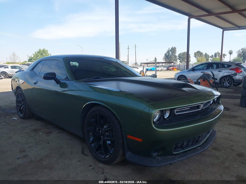 DODGE CHALLENGER - zdjęcie 1