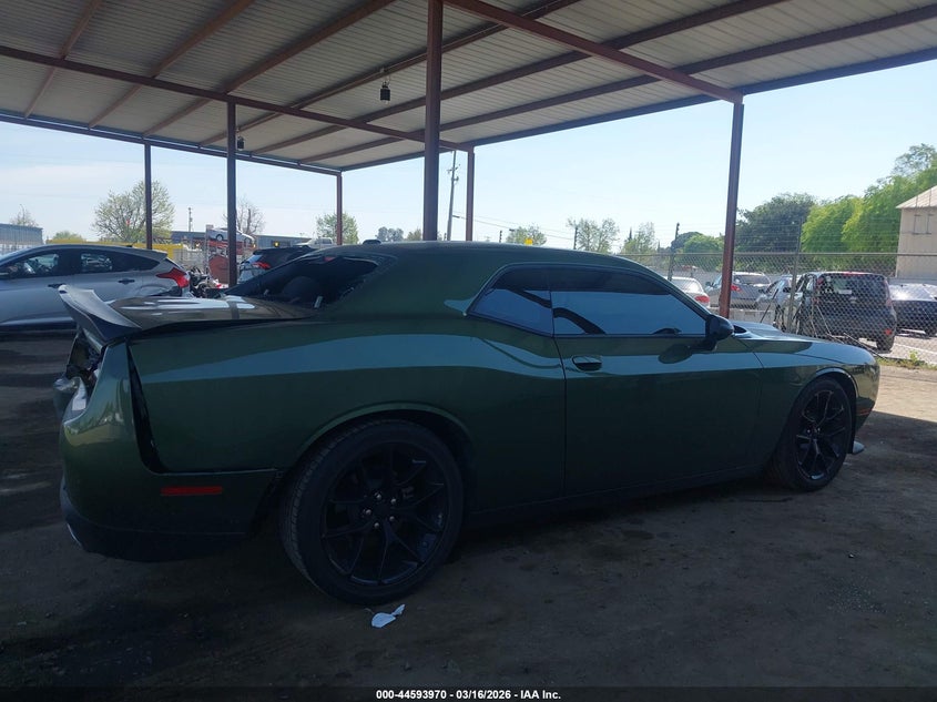 DODGE CHALLENGER - zdjęcie 13