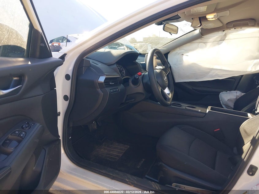 2025 Nissan Altima Sv Fwd