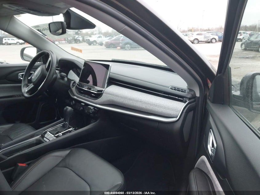 2022 Jeep Compass Latitude Lux 4X4