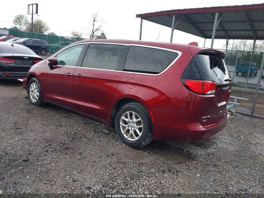 Vin: 2c4rc1dg6hr796766, lot: 45091110, chrysler pacifica touring 20173