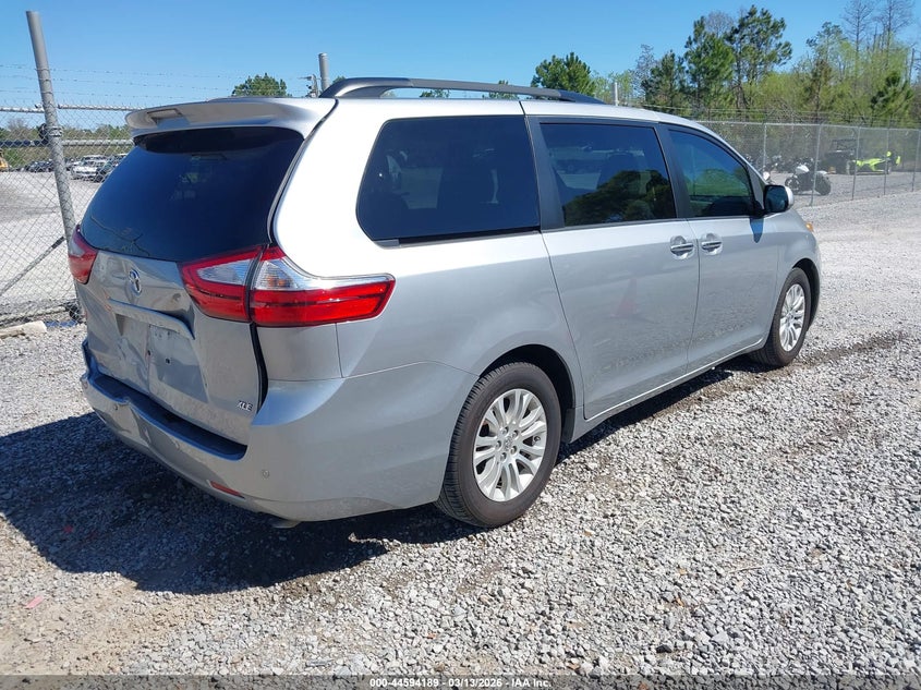 2015 Toyota Sienna Xle Premium 8 Passenger