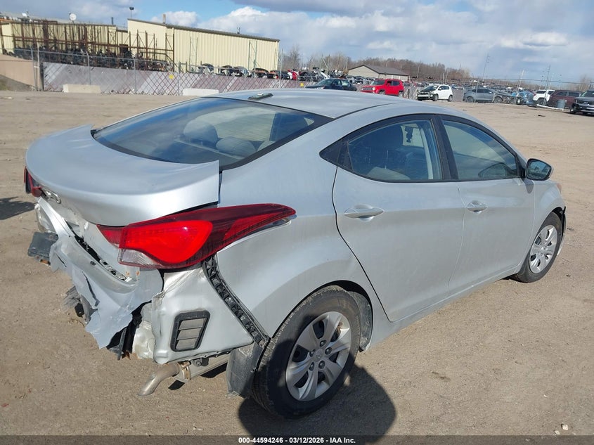 2016 Hyundai Elantra Se