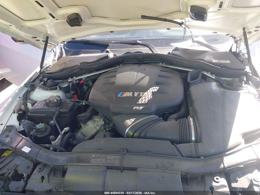 2011 BMW M3 VIN: WBSDX9C50BE584214 Lot: 44594338