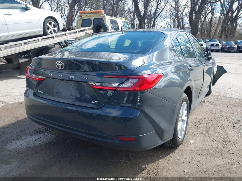 2025 Toyota Camry Le
