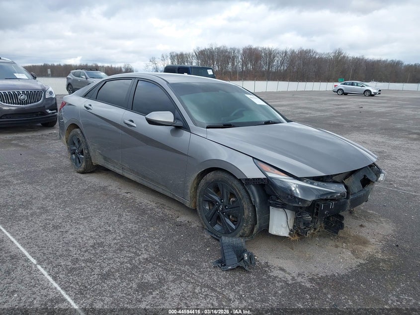 2021 Hyundai Elantra Sel