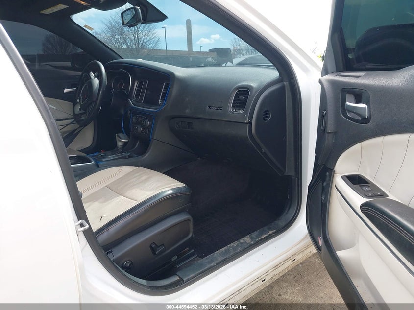 2017 Dodge Charger Sxt Awd