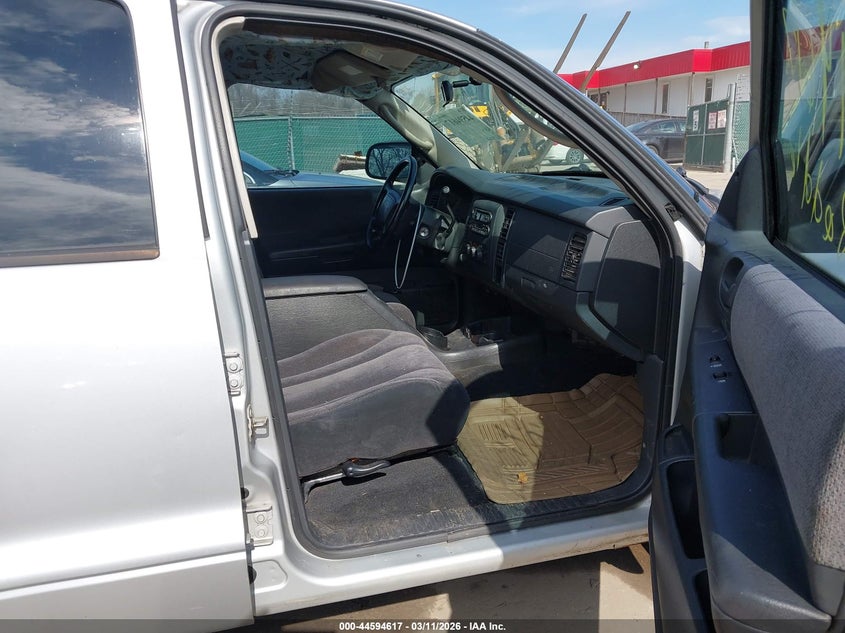 2004 Dodge Dakota Sport/Sxt