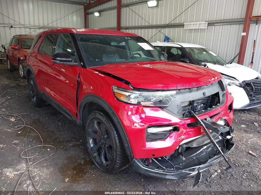 2022 Ford Explorer St