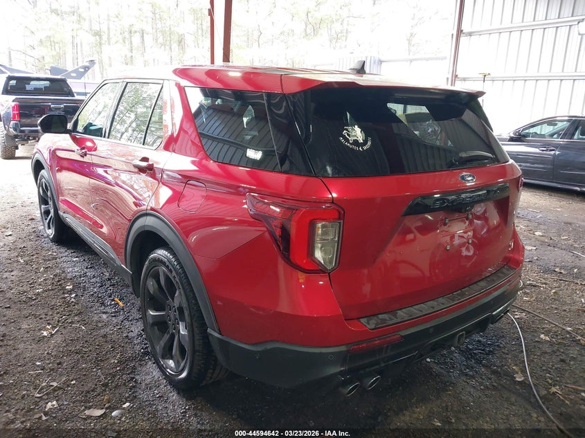 2022 Ford Explorer St