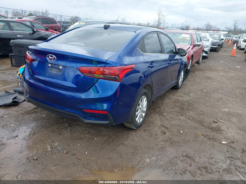2021 Hyundai Accent Sel