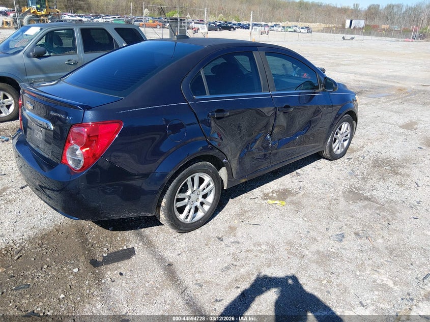 2016 Chevrolet Sonic Lt Auto