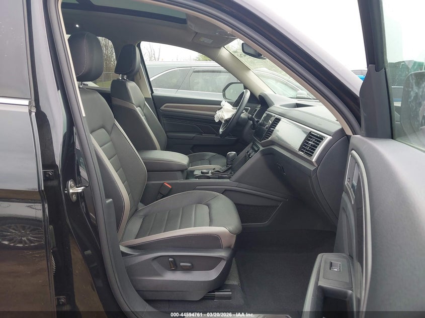 2021 Volkswagen Atlas 3.6L V6 Sel Premium