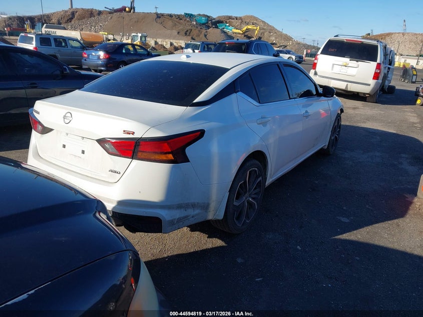 2024 Nissan Altima Sr Intelligent Awd