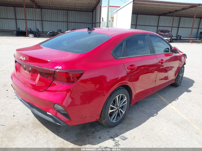 VIN 3KPF24AD6RE744252 2024 KIA FORTE LXS