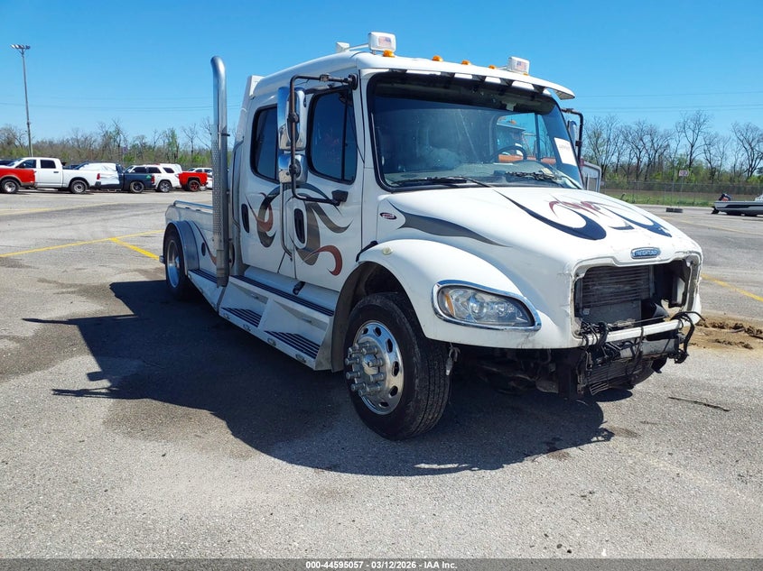 2005 Freightliner Sport Chassis