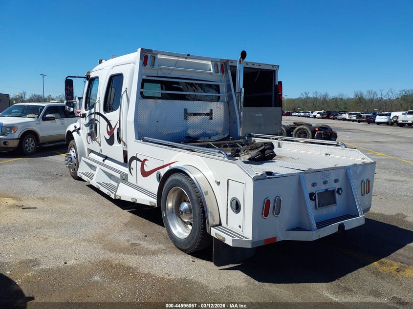 2005 FREIGHTLINER SPORT CHASSIS auction photo 3