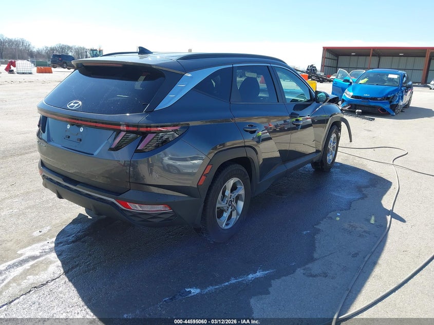 2022 Hyundai Tucson Sel