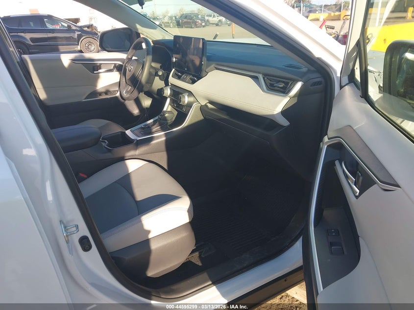 2023 Toyota Rav4 Hybrid Xle Premium