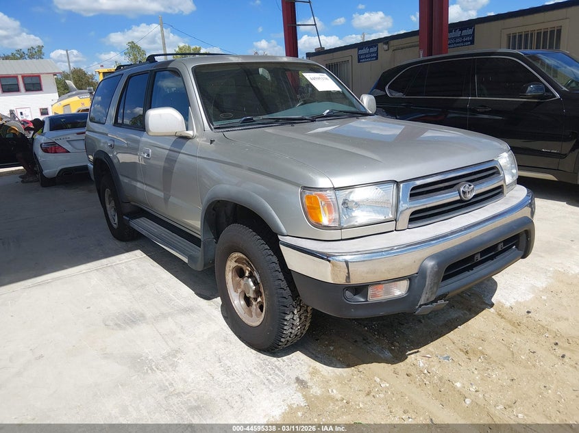 2000 Toyota 4Runner Sr5 V6