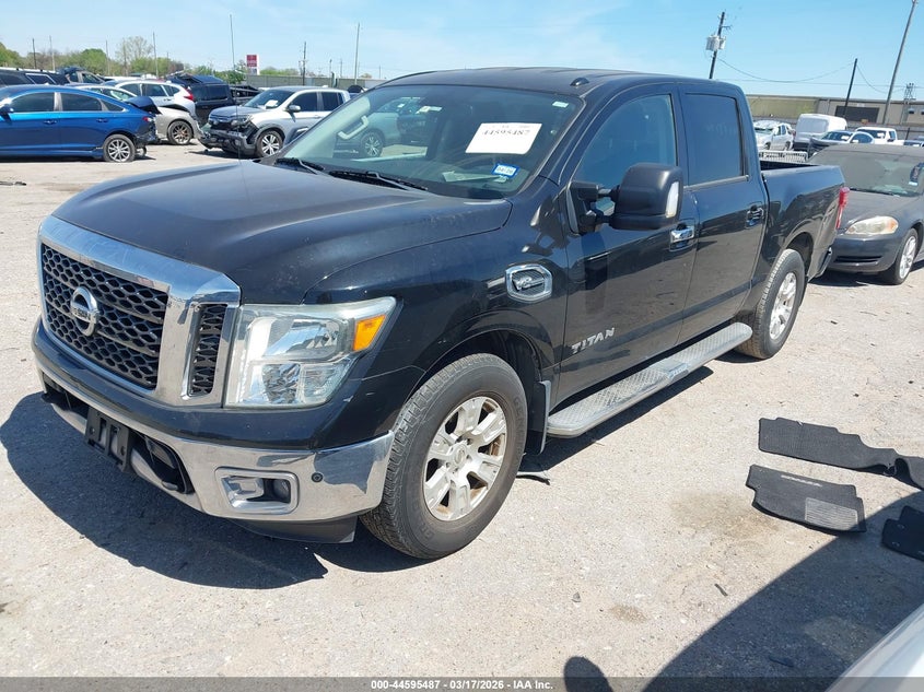 2017 Nissan Titan Sv