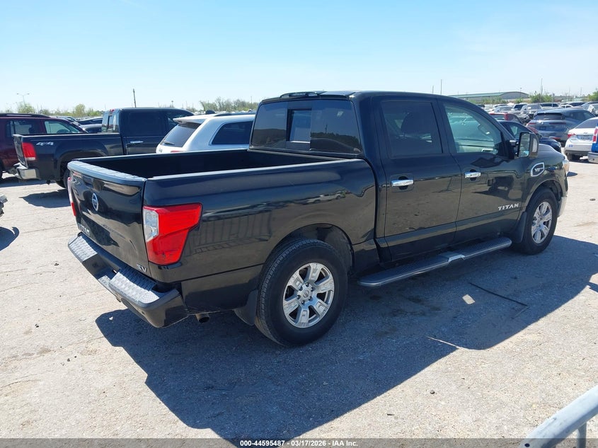 2017 Nissan Titan Sv