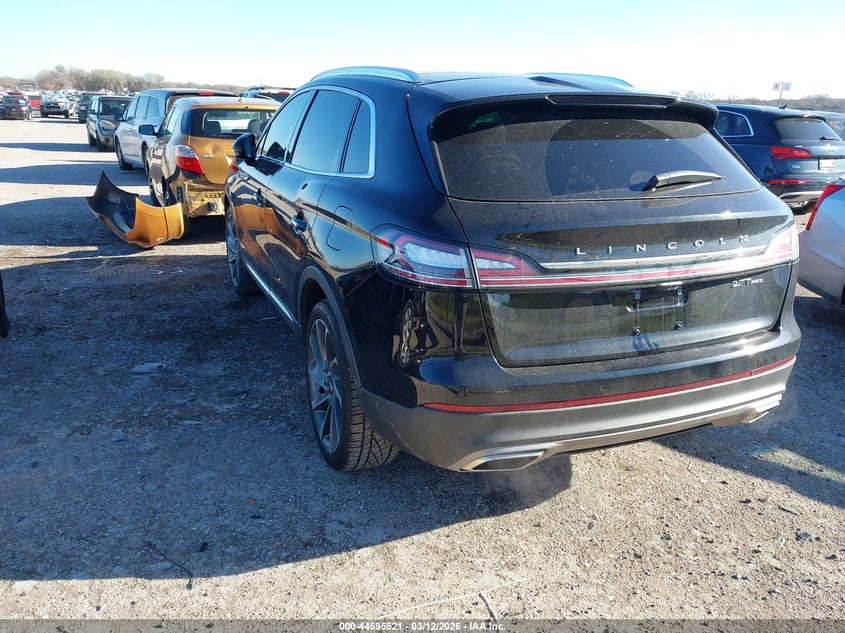 2019 Lincoln Nautilus Reserve