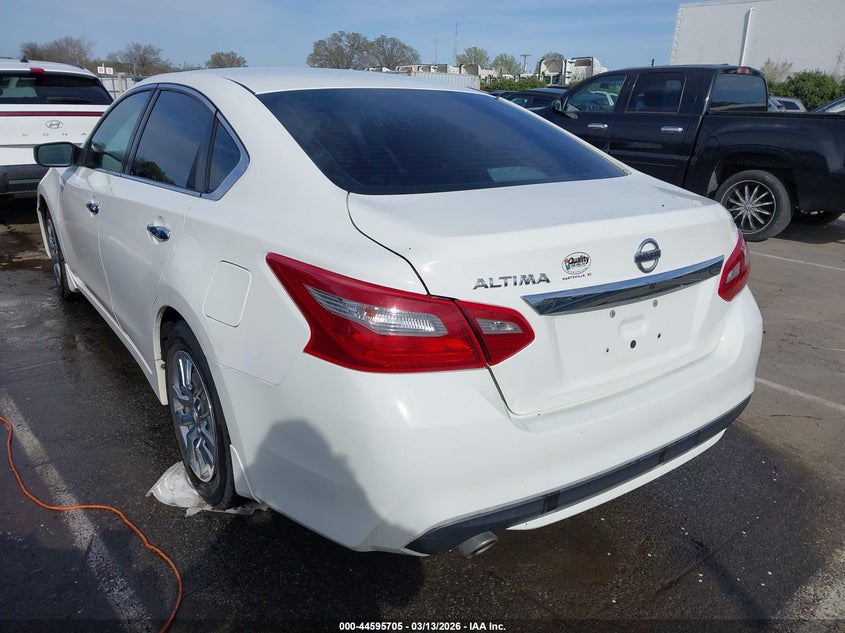 VIN 1N4AL3AP2JC243582 2018 NISSAN ALTIMA 2.5 S