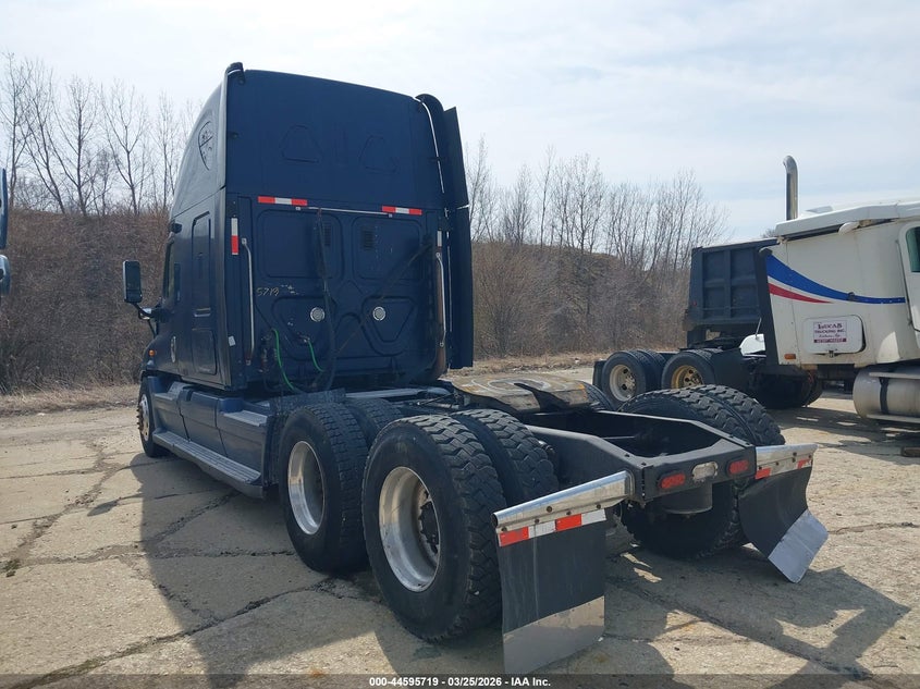 2009 Freightliner Cascadia 125