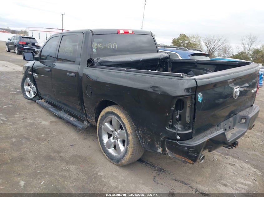 2018 Ram 1500 Express 4X4 5'7 Box