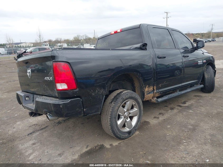 2018 Ram 1500 Express 4X4 5'7 Box