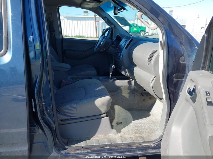 2014 Nissan Frontier Sv