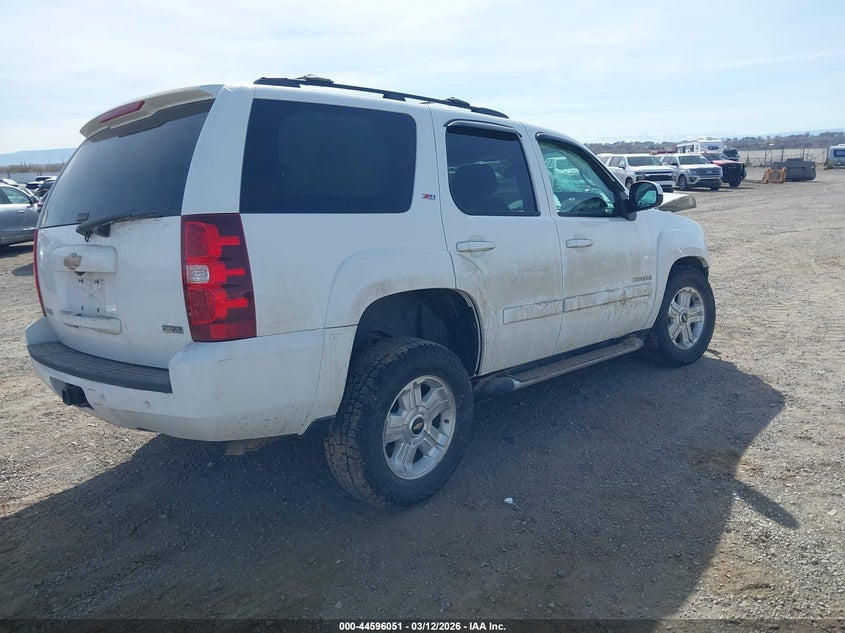 2009 CHEVROLET TAHOE auction photo 4