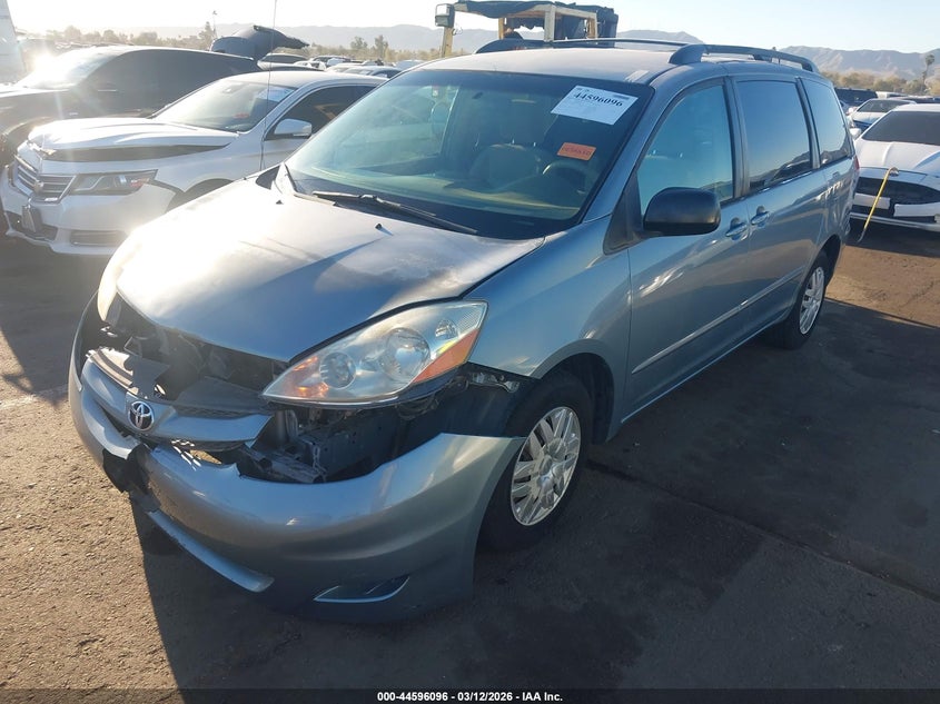 2009 Toyota Sienna Le