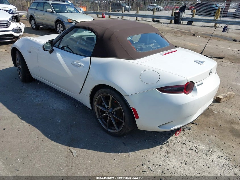 Vin: jm1ndad77k0305327, lot: 45093049, mazda mx-5 miata grand touring 20193