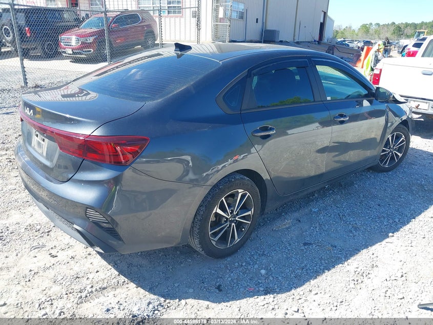 Vin: 3kpf24ad4pe505294, lot: 45093106, kia forte lxs 20234