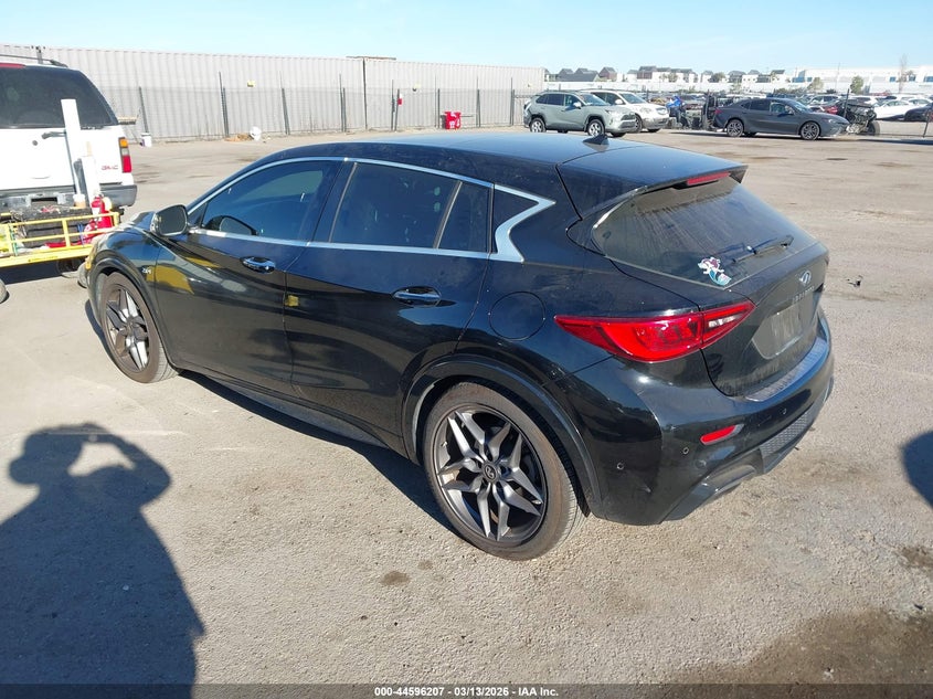 2018 Infiniti Qx30 Sport