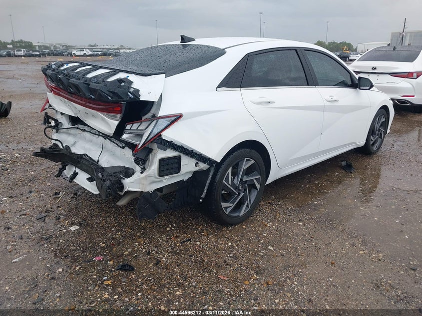 2024 Hyundai Elantra Sel