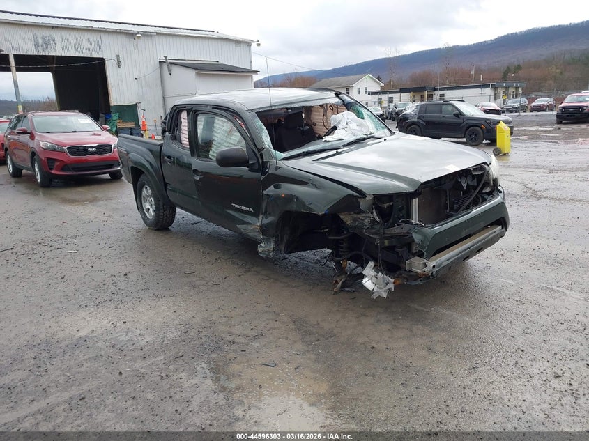 2013 Toyota Tacoma Base V6