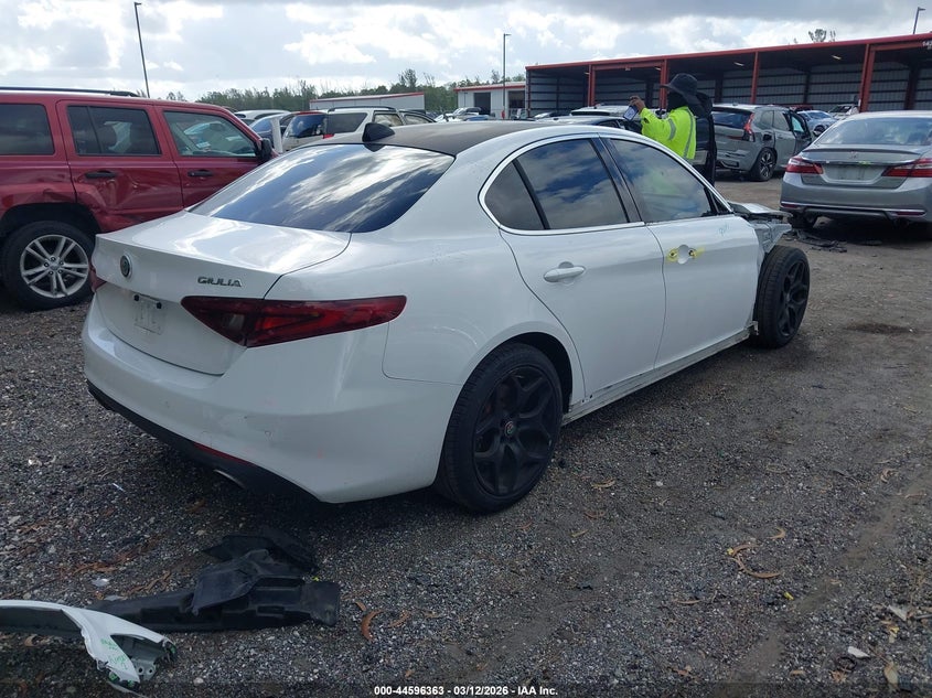2019 Alfa Romeo Giulia Ti Rwd