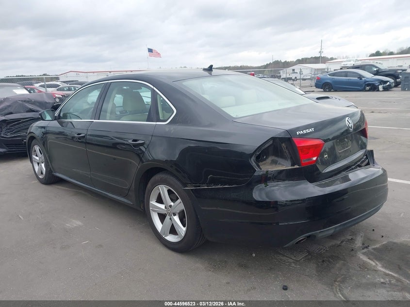 2013 Volkswagen Passat 2.5L Se